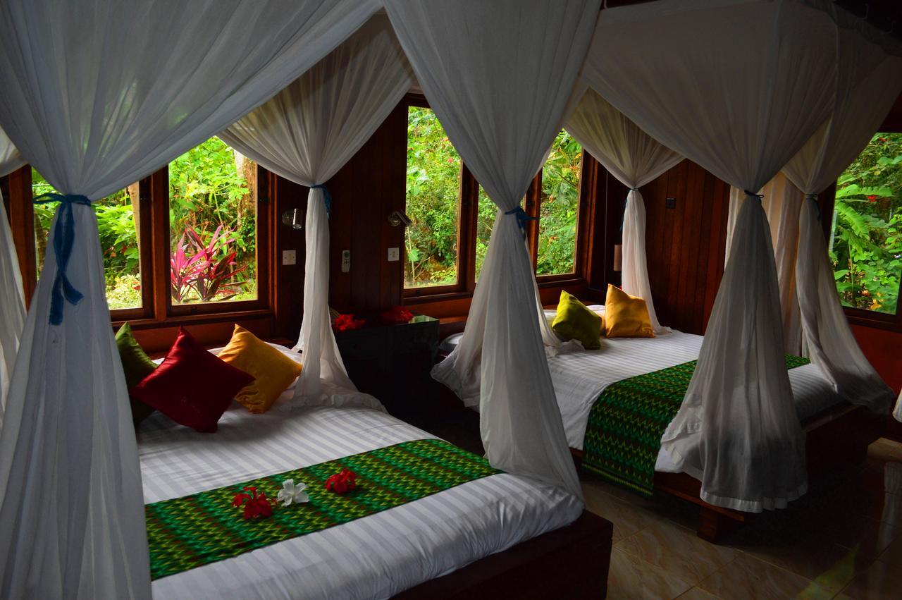 Kungkungan Bay Resort Bitung Экстерьер фото