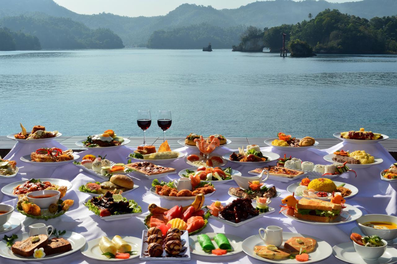 Kungkungan Bay Resort Bitung Экстерьер фото